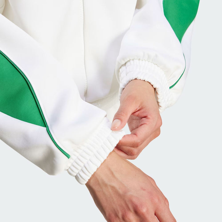 JW0526 - Giacche - Adidas