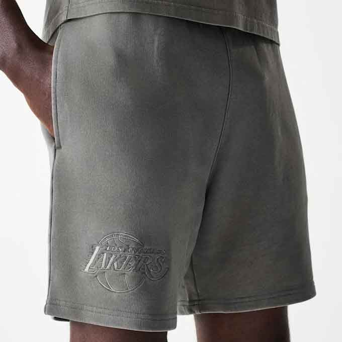 60667878 - Pantaloncini - New Era