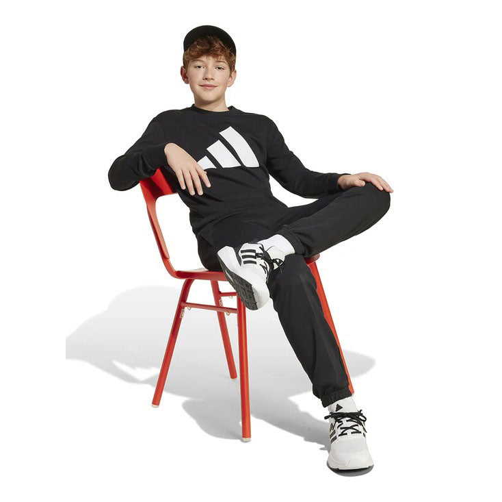 JD2102 - Tute - Adidas