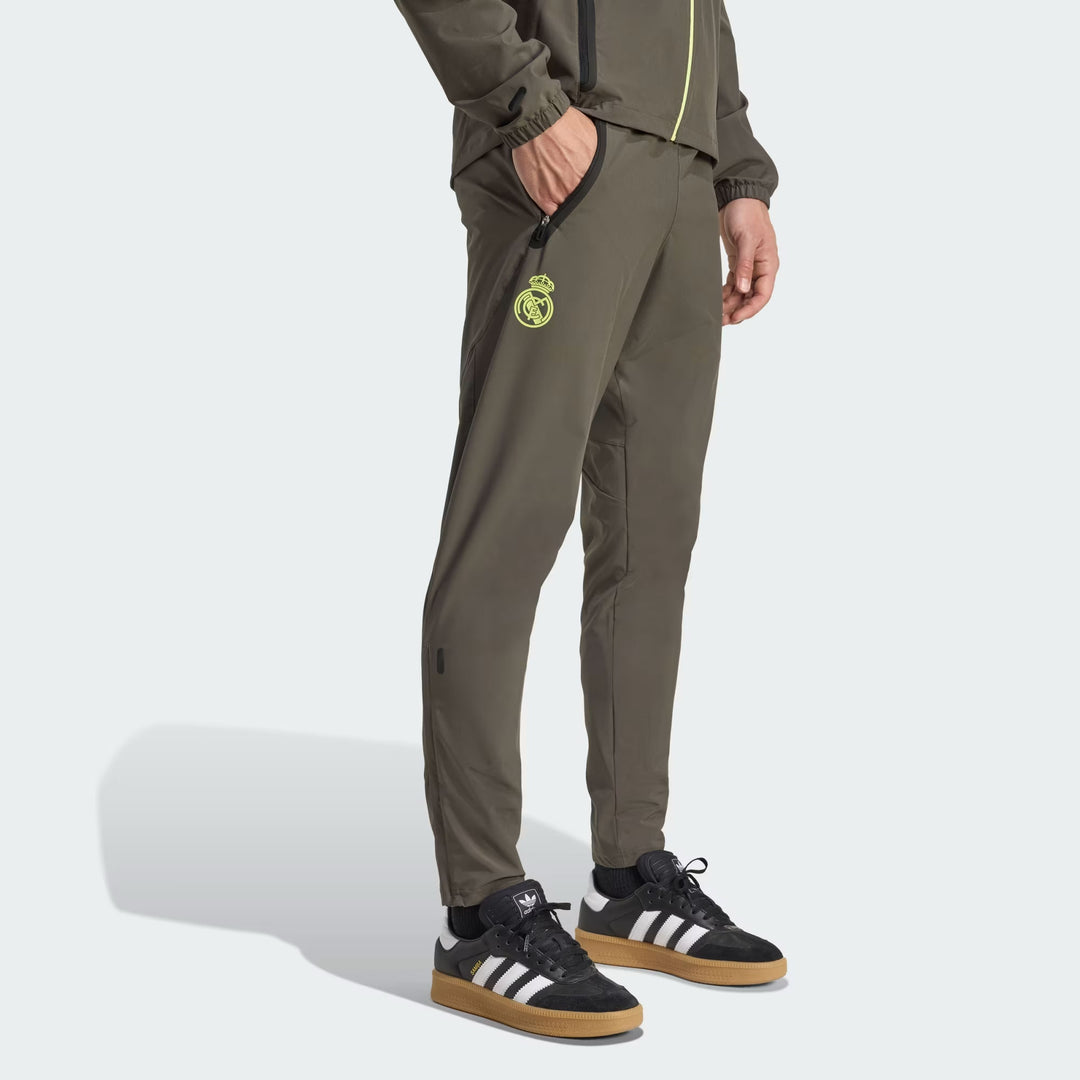 JV5321 - Pantaloni - ADIDAS - REAL MADRID - Allenamento - Viaggio - Allenamento - Autunno/Inverno 2025