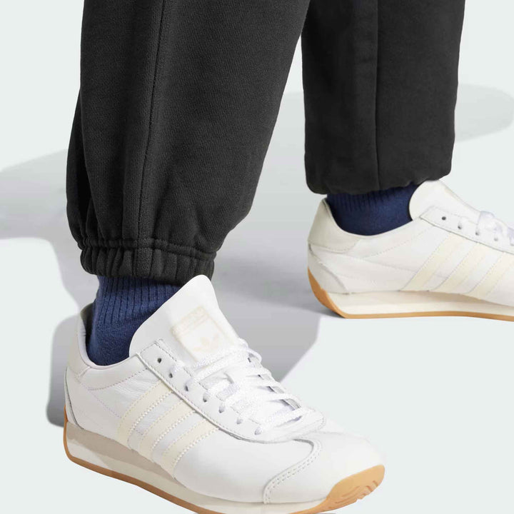 IW0952 - Pantaloni - Adidas