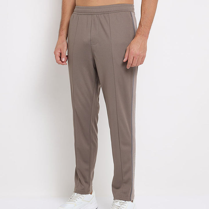 00GMF4P604PBX - Pantaloni - Calvin Klein