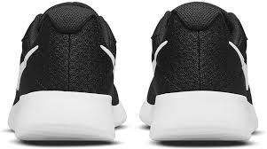 DJ6258 - Footwear - Nike