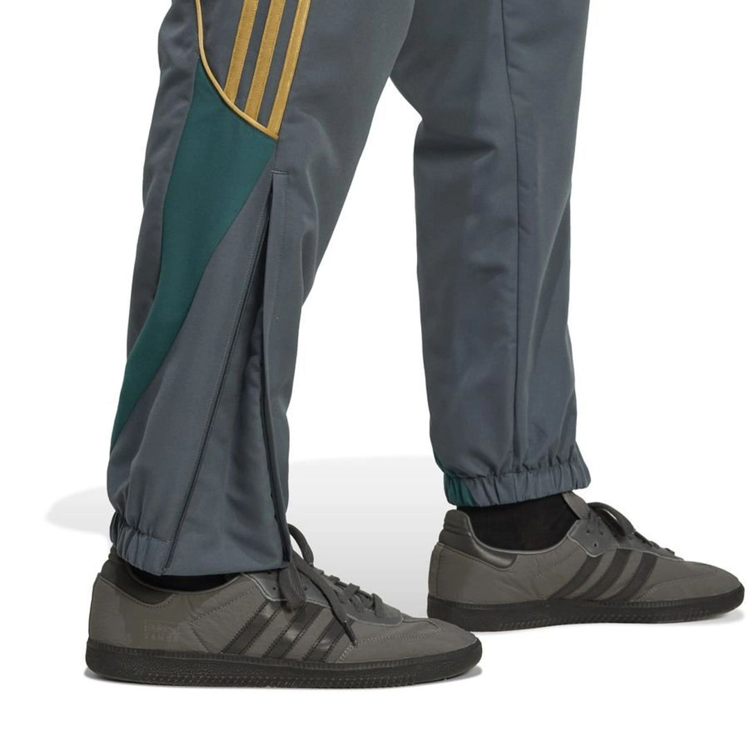 JM7447 - Pantaloni - Adidas