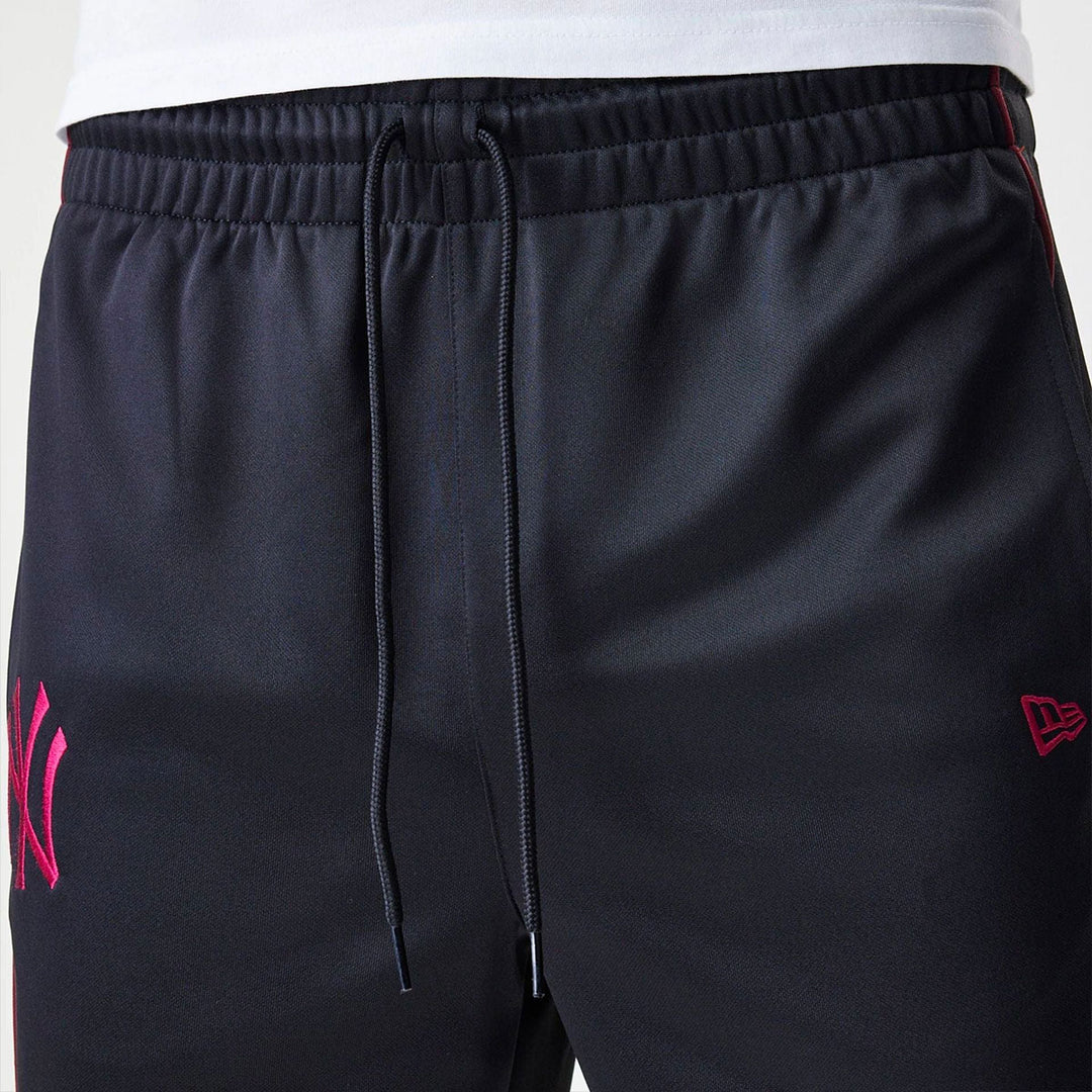 60684263 - Pantaloni - New Era