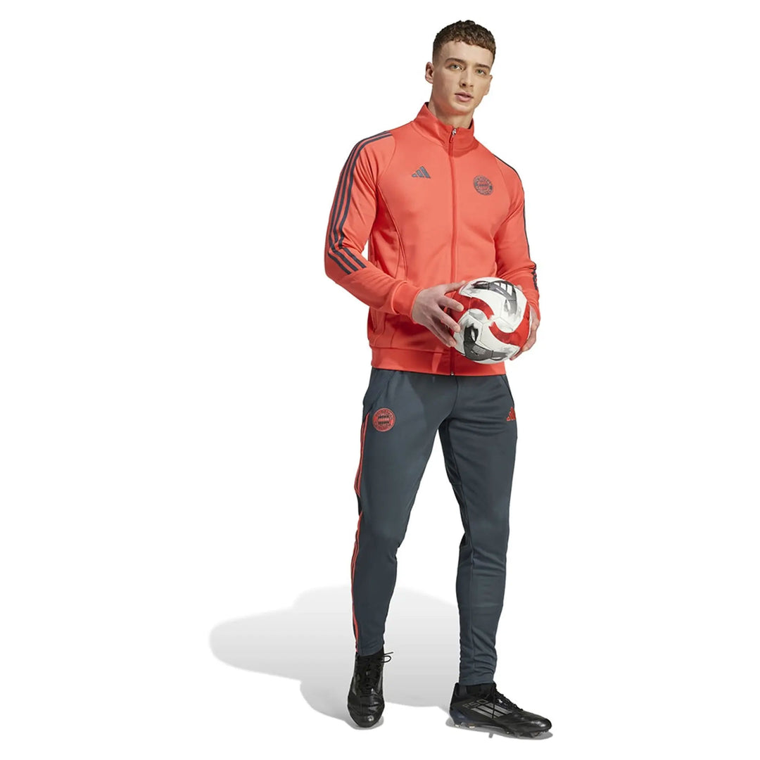 JN7967 - Tute - Adidas