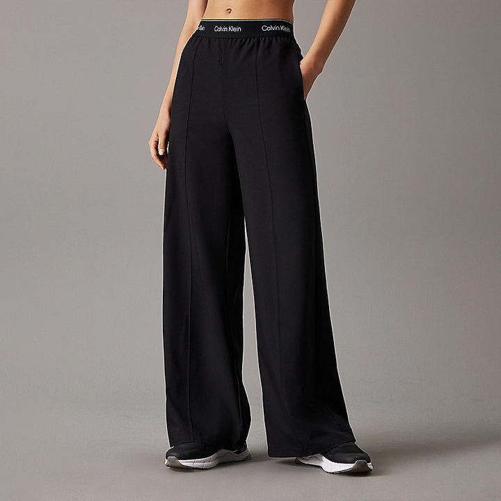 00GWF4P606BAE - Pantaloni - Calvin Klein