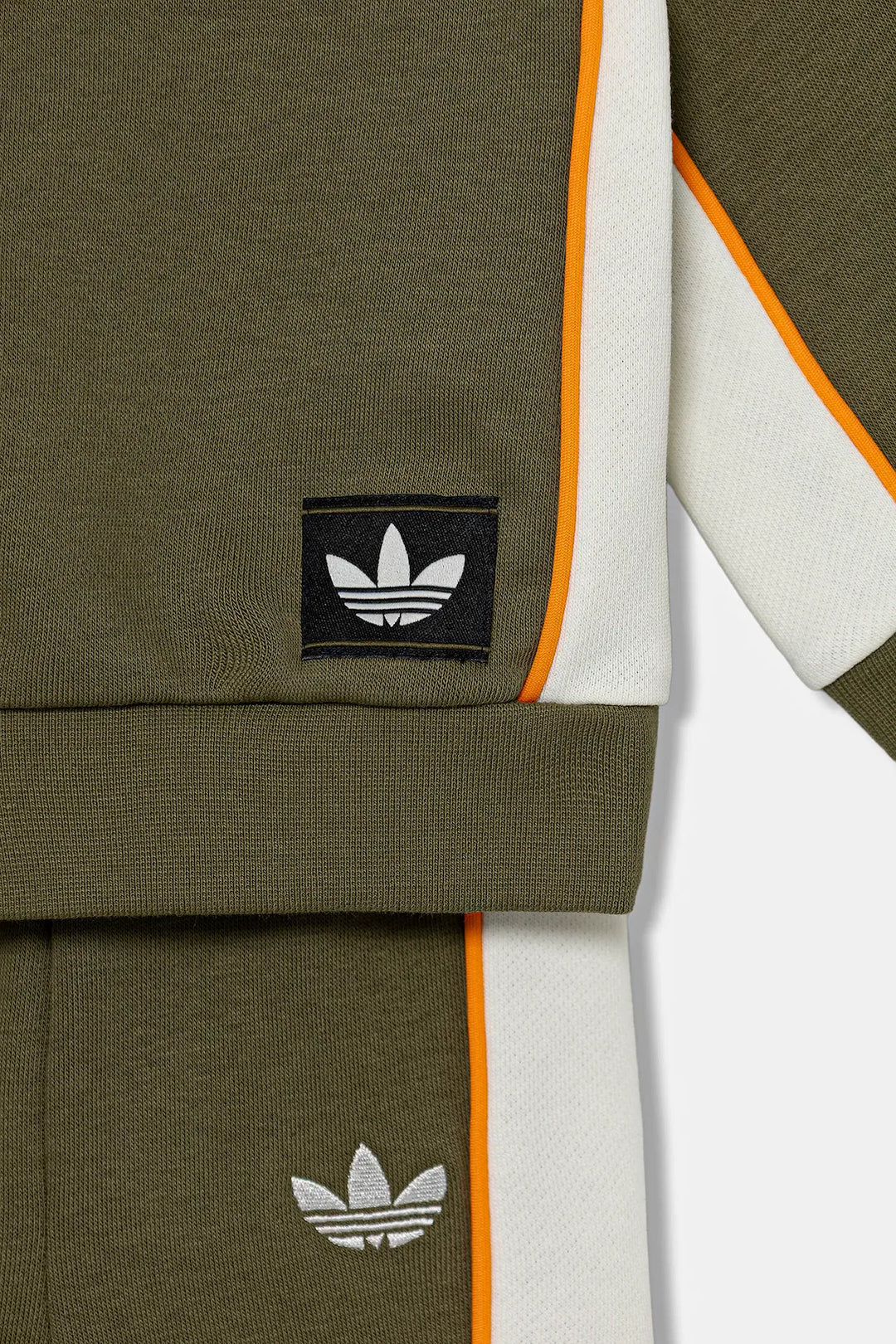 JY2749 - Tute - Adidas