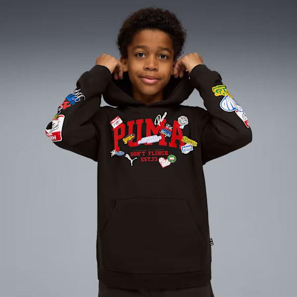 688980 - Felpe - Con Cappuccio - PUMA - Hoodie - Grafica Multipla - Patch Multicolore - Dinamica - Look Casual