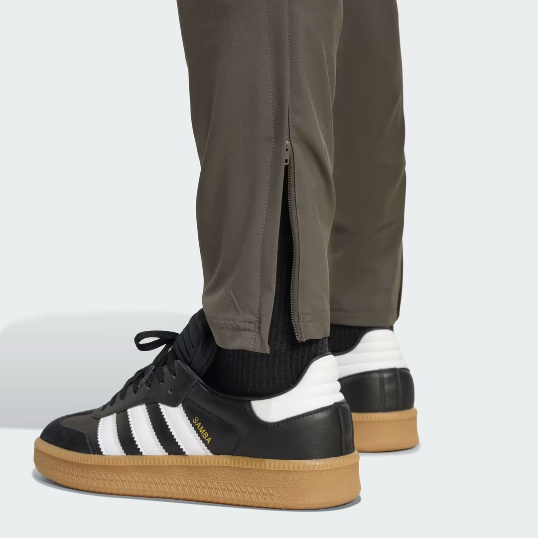 JV5321 - Pantaloni - ADIDAS - REAL MADRID - Allenamento - Viaggio - Allenamento - Autunno/Inverno 2025