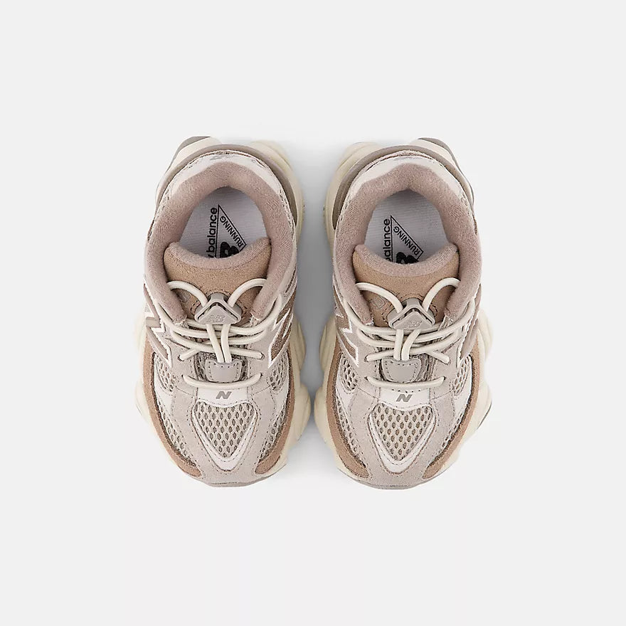 IV9060EX - Scarpe - Sneaker - Bambini - NEW BALANCE 9060 - Beige - Era Y2K - Serie 99X - Autunno/Inverno