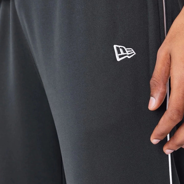 60564795 - Pantaloni - New Era