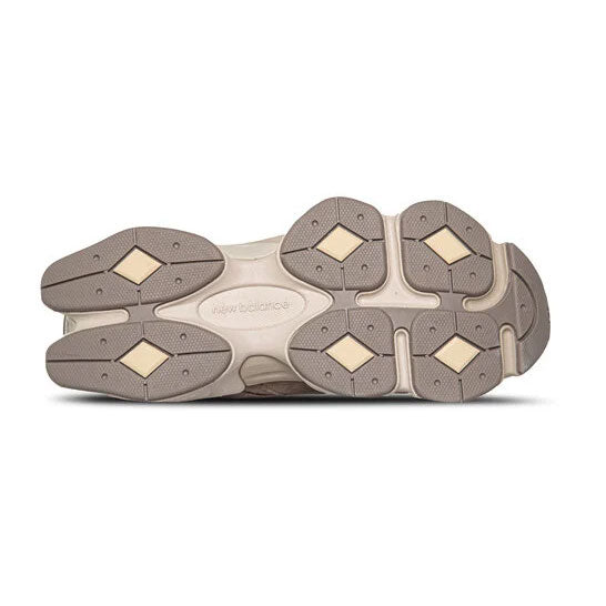 U9060ERC - Scarpe - Sneaker - NEW BALANCE 9060 - ARID STONE MUSHROOM - Moderna - Traspirante - Design Futuristico