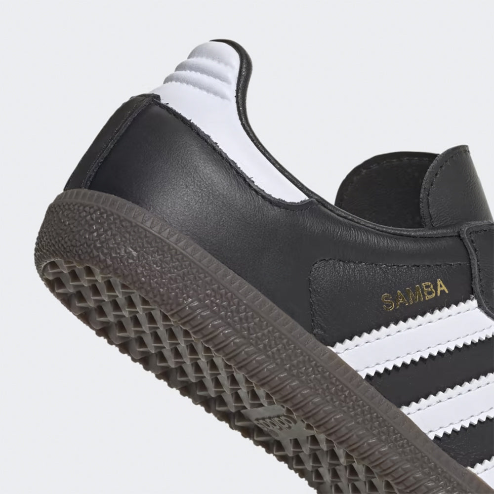 IE3678 - Scarpe - Adidas