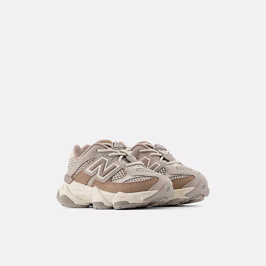 IV9060EX - Scarpe - Sneaker - Bambini - NEW BALANCE 9060 - Beige - Era Y2K - Serie 99X - Autunno/Inverno