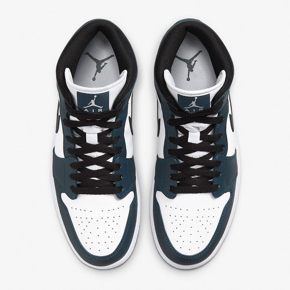 554724 - Shoes - Jordan