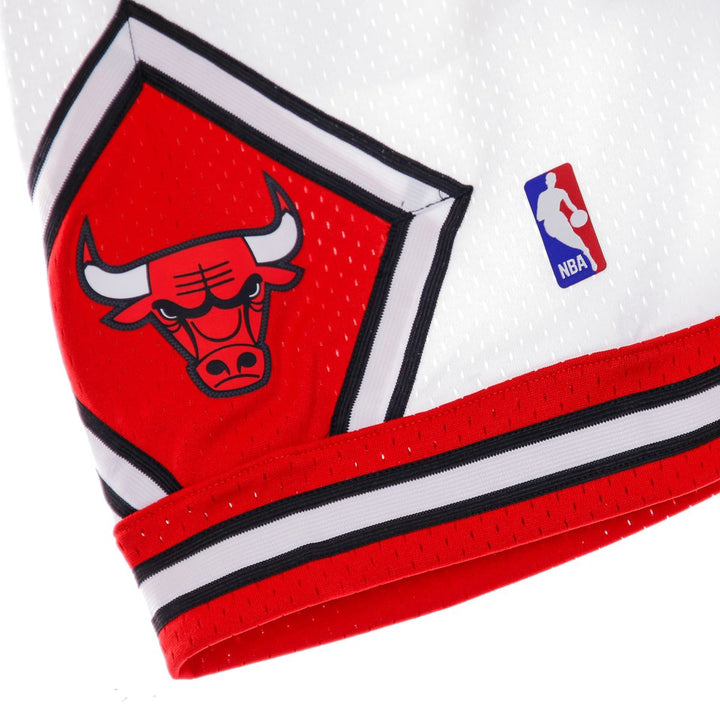 SMSHCP18151-CBUWHIT97 - Shorts - Mitchell & Ness