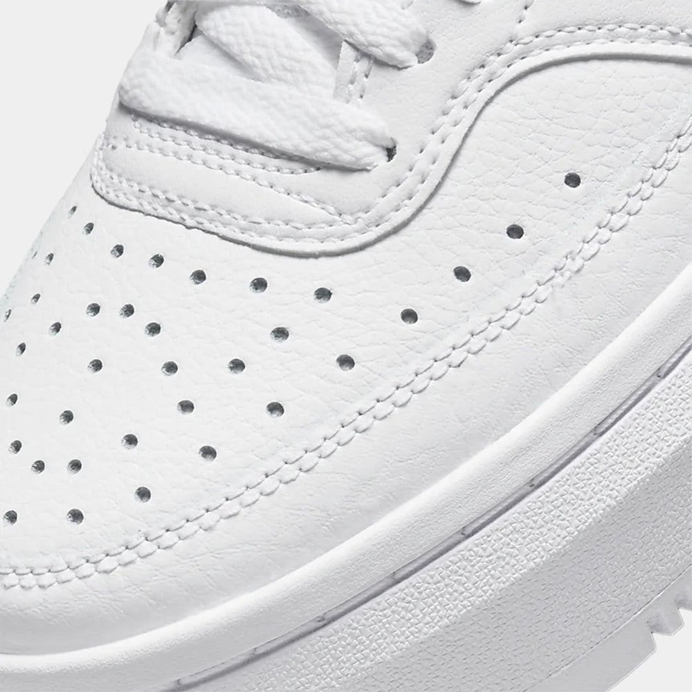 DM0113 - Shoes - Nike