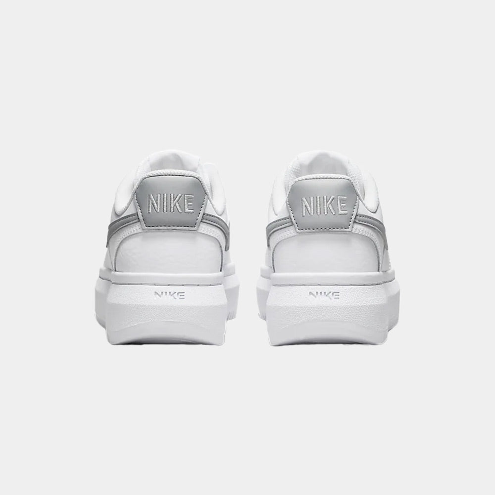 DM0113 - Shoes - Nike