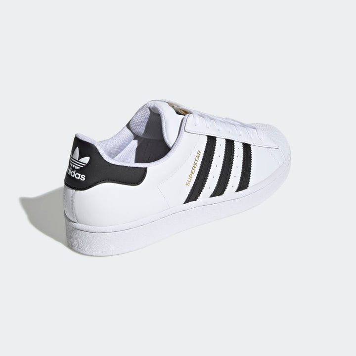 EG4958 - Shoes - Adidas