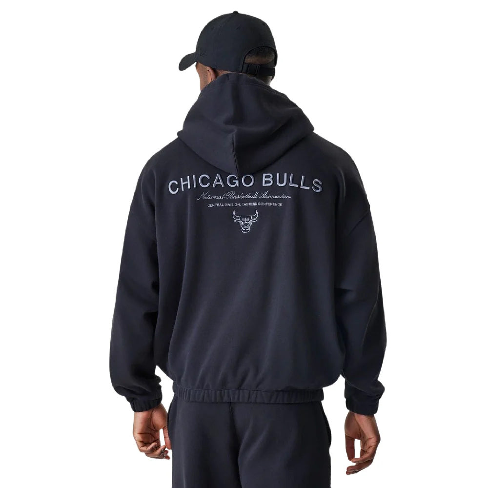 60758752 - Felpe - Con Cappuccio - New Era - NBA/NFL - Nero Monocromatico - Uomo - Comoda Stilosa - Stile Urbano - Stemma Squadra Basket - Look Athleisure Versatile - Abbigliamento - Autunno/Inverno - 2025