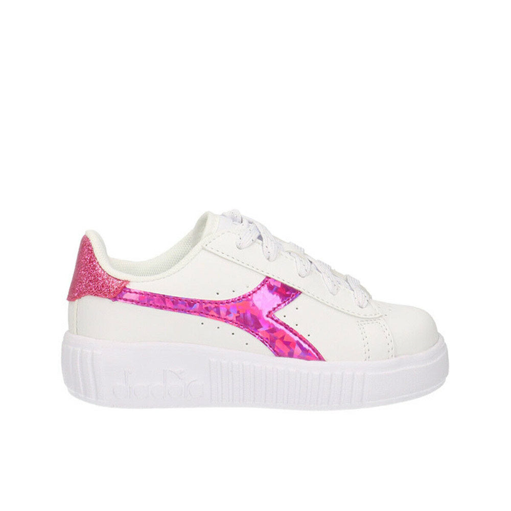 101.177727 - Shoes - DIADORA