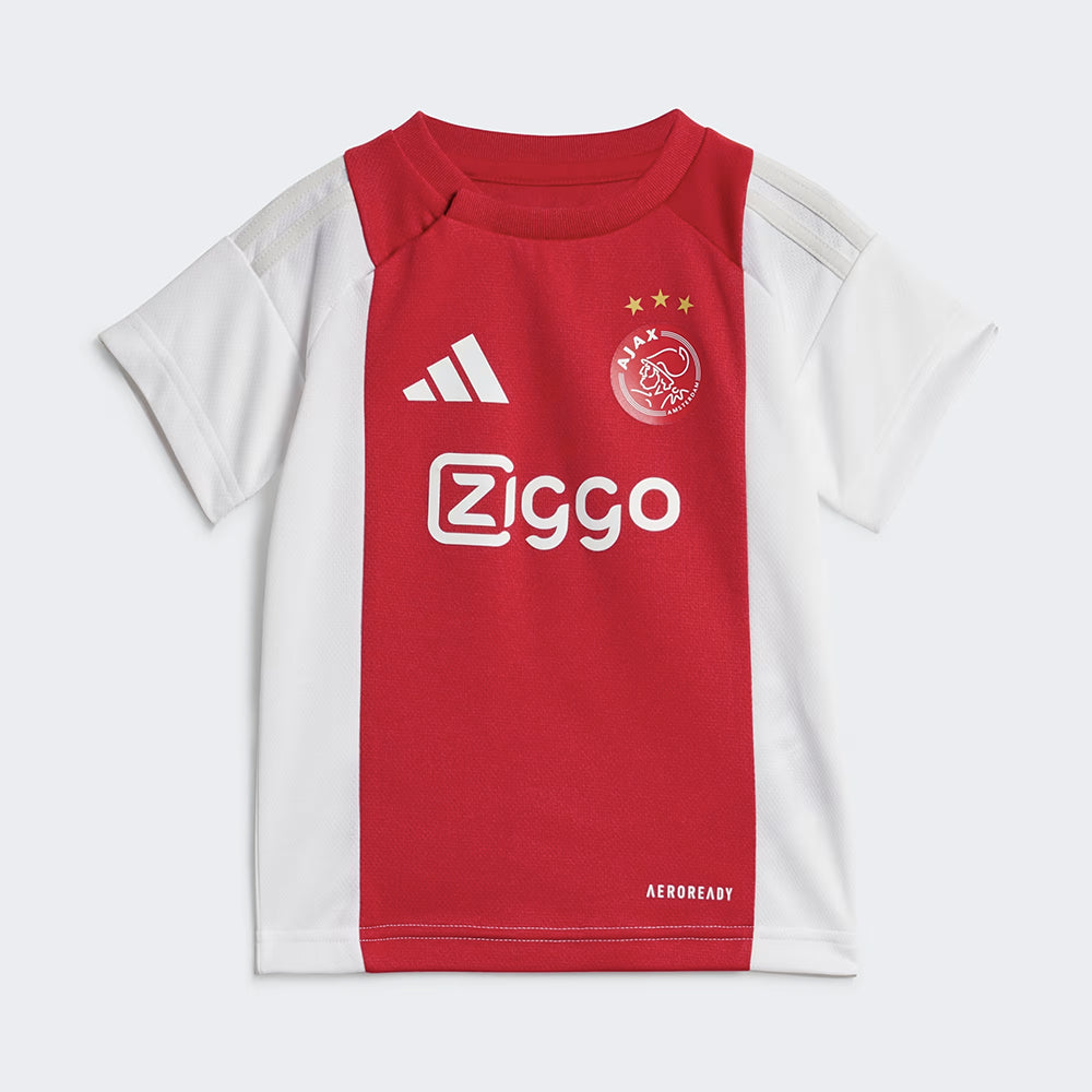IT3491 - Completi - Adidas