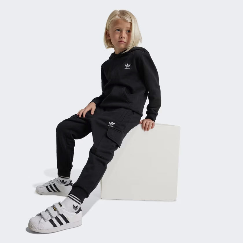 IW1019 - Tute - Adidas