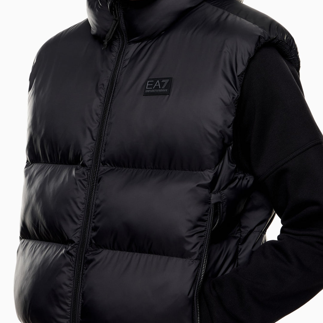 7M000693 AF15956 - GILET UOMO IMBOTTITO CON CAPPUCCIO EA7 EMPORIO ARMANI TESSUTO TECNICO NERO & BEIGE