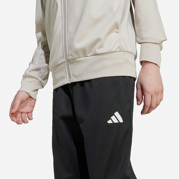 KB9881 - Tute - Adidas