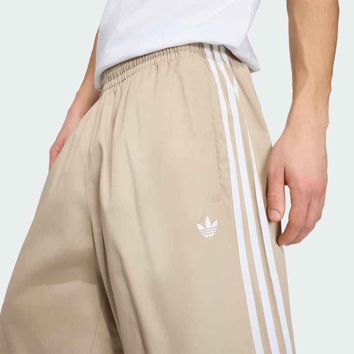 KR1388 - Pantaloncini - Adidas