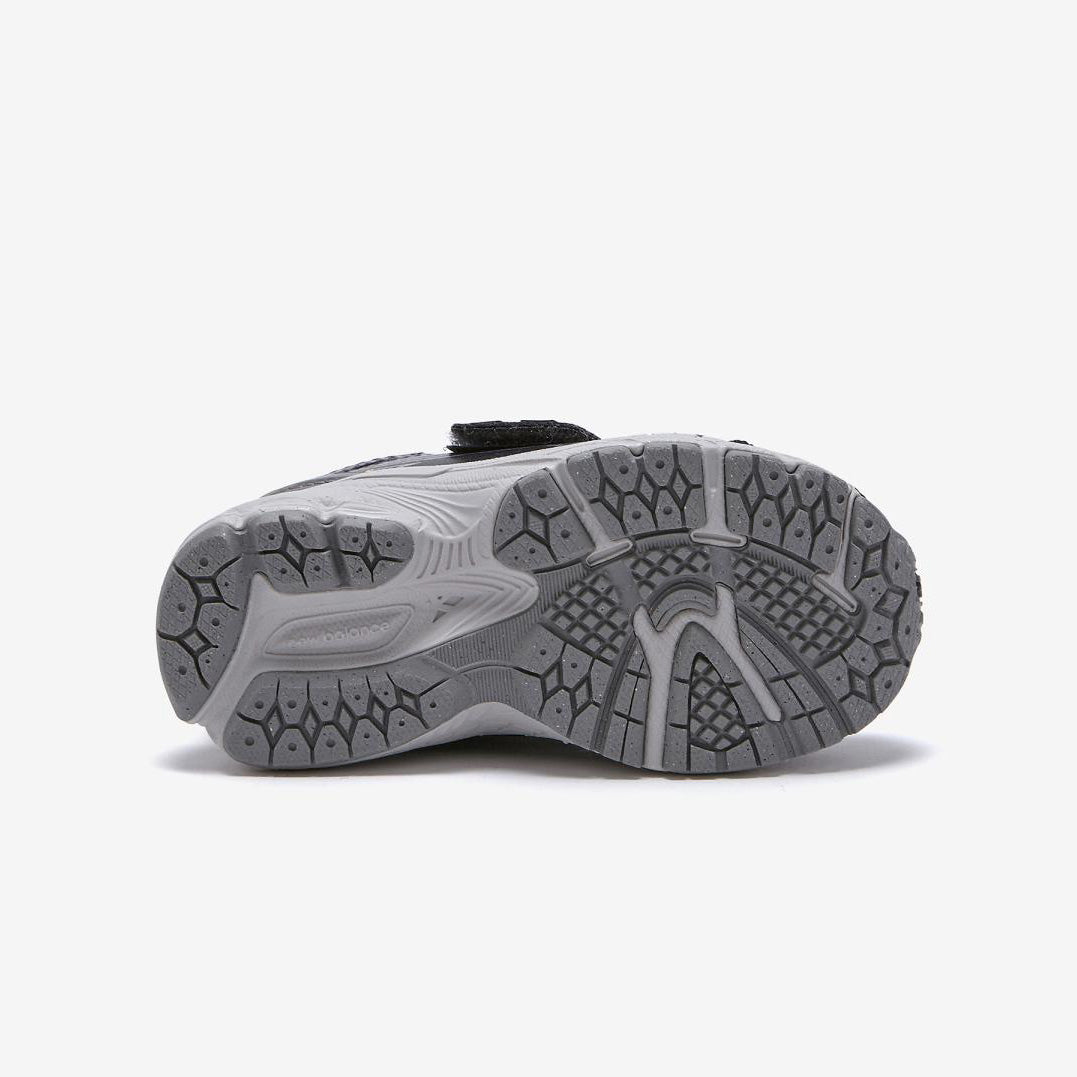 SNEAKERS NEONATO NEW BALANCE 1906 HOOK & LOOP SILVER