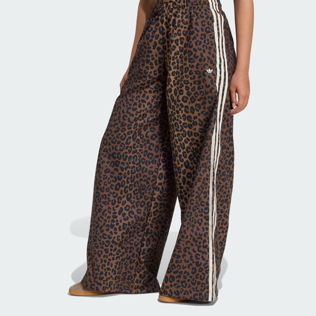 PANTALONI DONNA ADIDAS ORIGINALS FIREBIRD OVERSIZED LEOPARD – JW7302