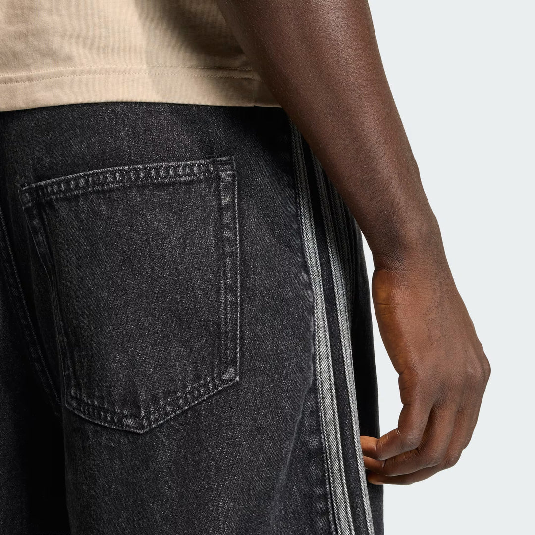 KD1498 - Pantaloncini - Adidas