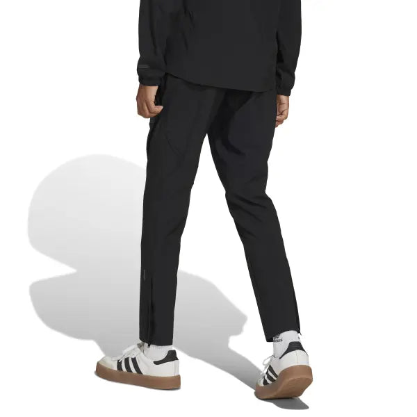 PANTALONI DA VIAGGIO ADIDAS REAL MADRID TIRO 25 COMPETITION JUNIOR NERI JW7371