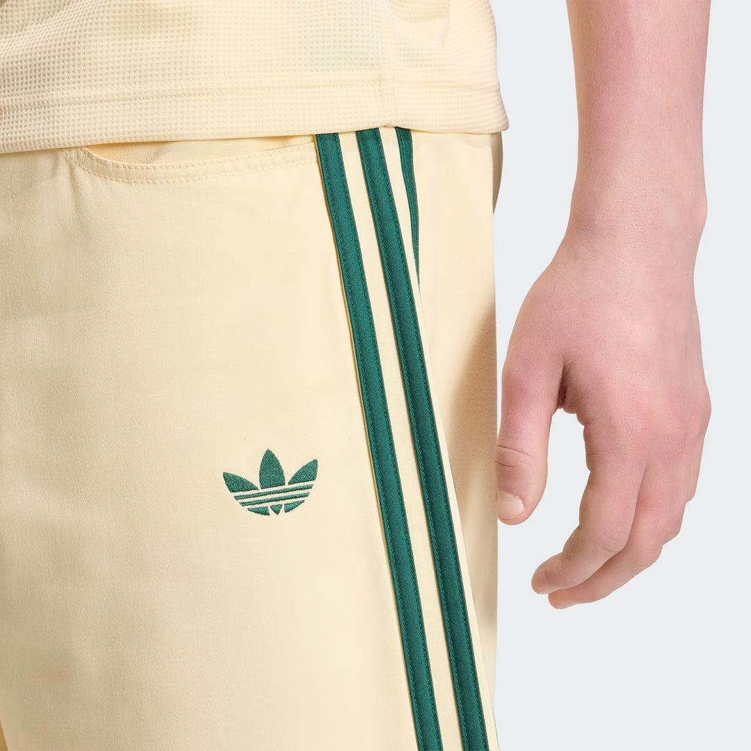 KT4302 - Pantaloncini - Adidas