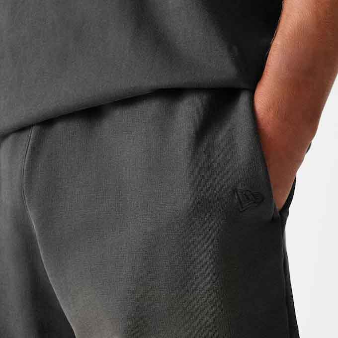 60667870 - Pantaloncini - New Era