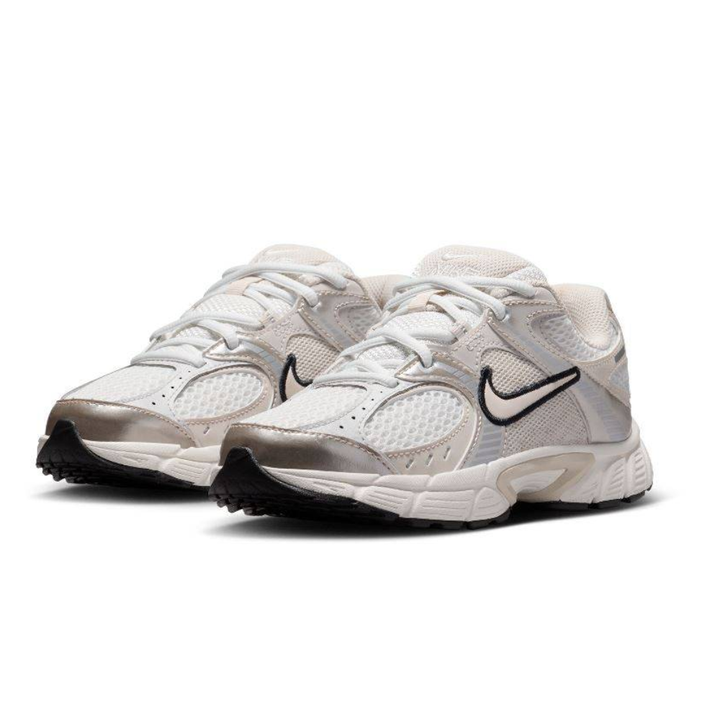 SNEAKERS DONNA NIKE V5 RNR DONNA BAMBINO MESH E DETTAGLI METALLIZZATI HQ6411