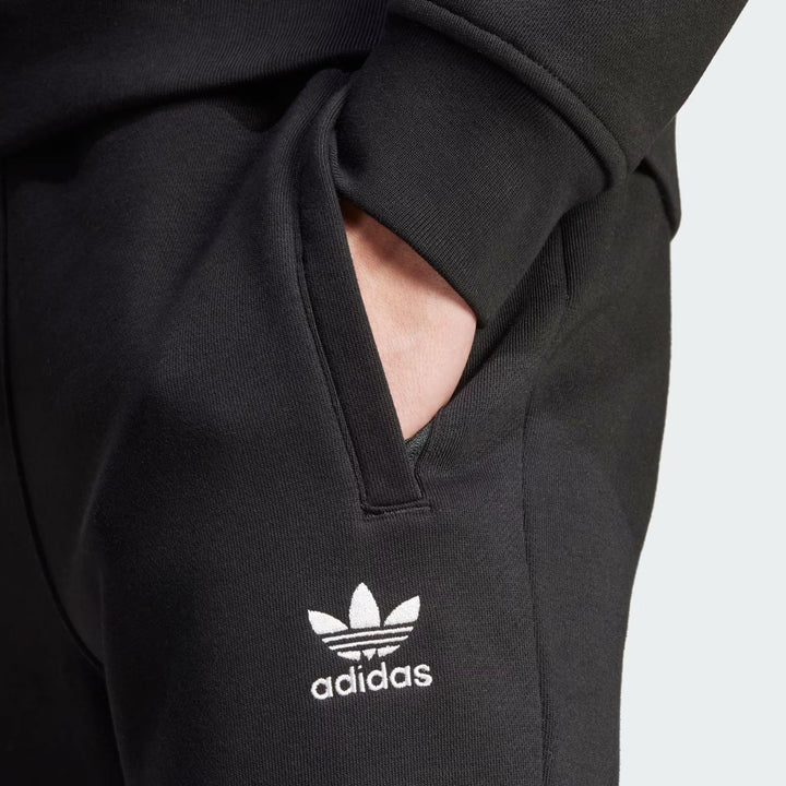 IY7361 - Pantaloni - Adidas