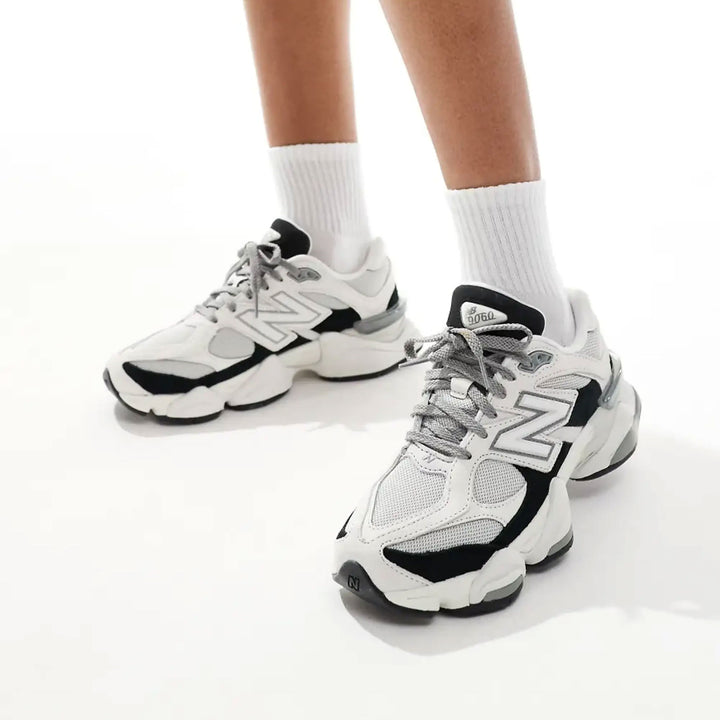 U9060JBB - Scarpe - New Balance