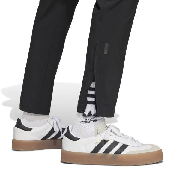 PANTALONI DA VIAGGIO ADIDAS REAL MADRID TIRO 25 COMPETITION JUNIOR NERI JW7371