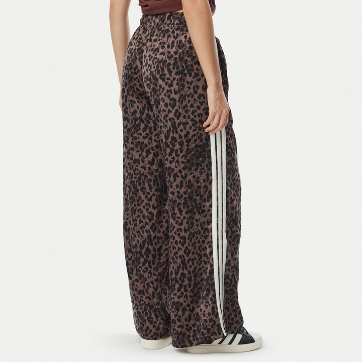 KV0910 - Pantaloni - Adidas