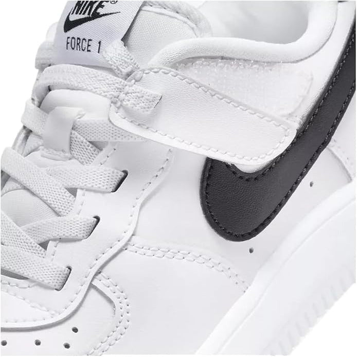 FN0237 - Shoes - Nike