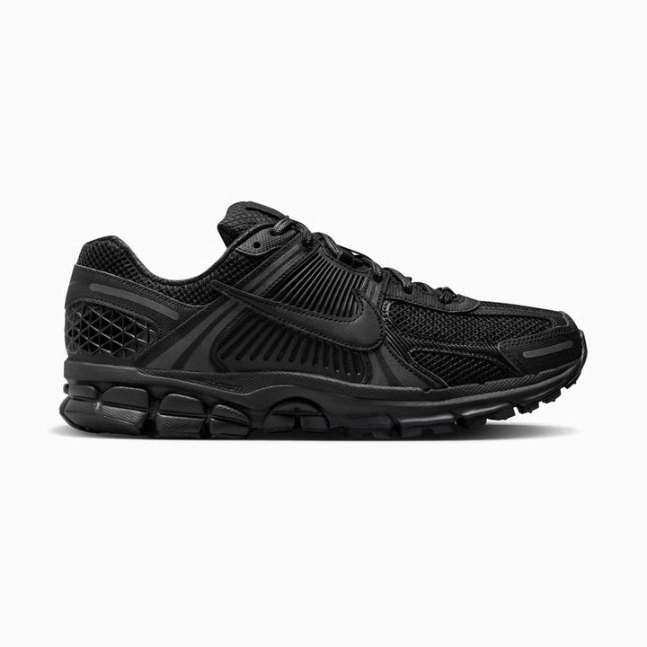 SNEAKERS NIKE ZOOM VOMERO 5 TRIPLE BLACK NERO BV1358 UOMO