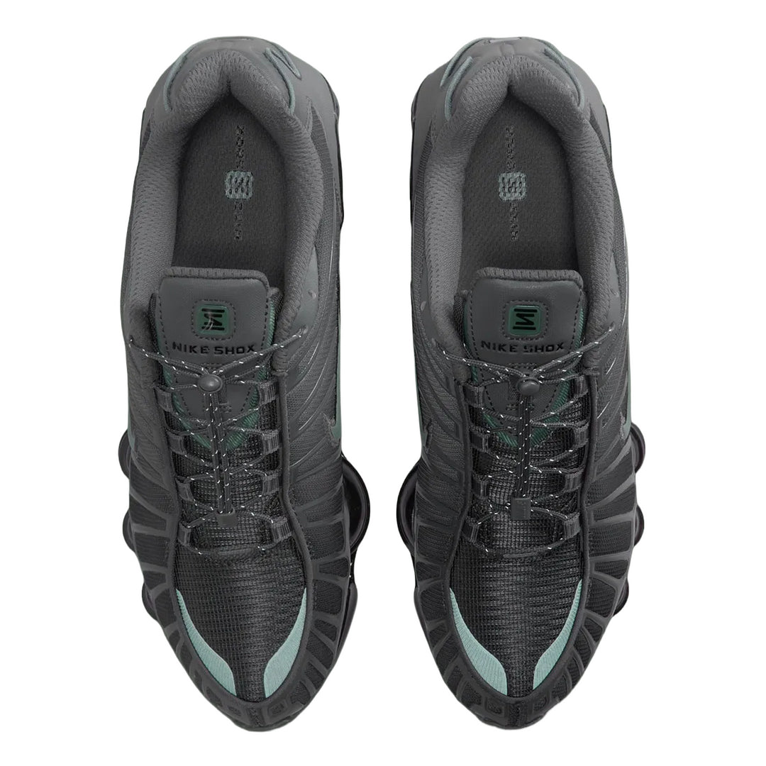 NIKE NIKE SHOX TL SNEAKER UOMO IM5998-068 – GRIGIO FERRO NERO CON DETTAGLI CLAY GREEN
