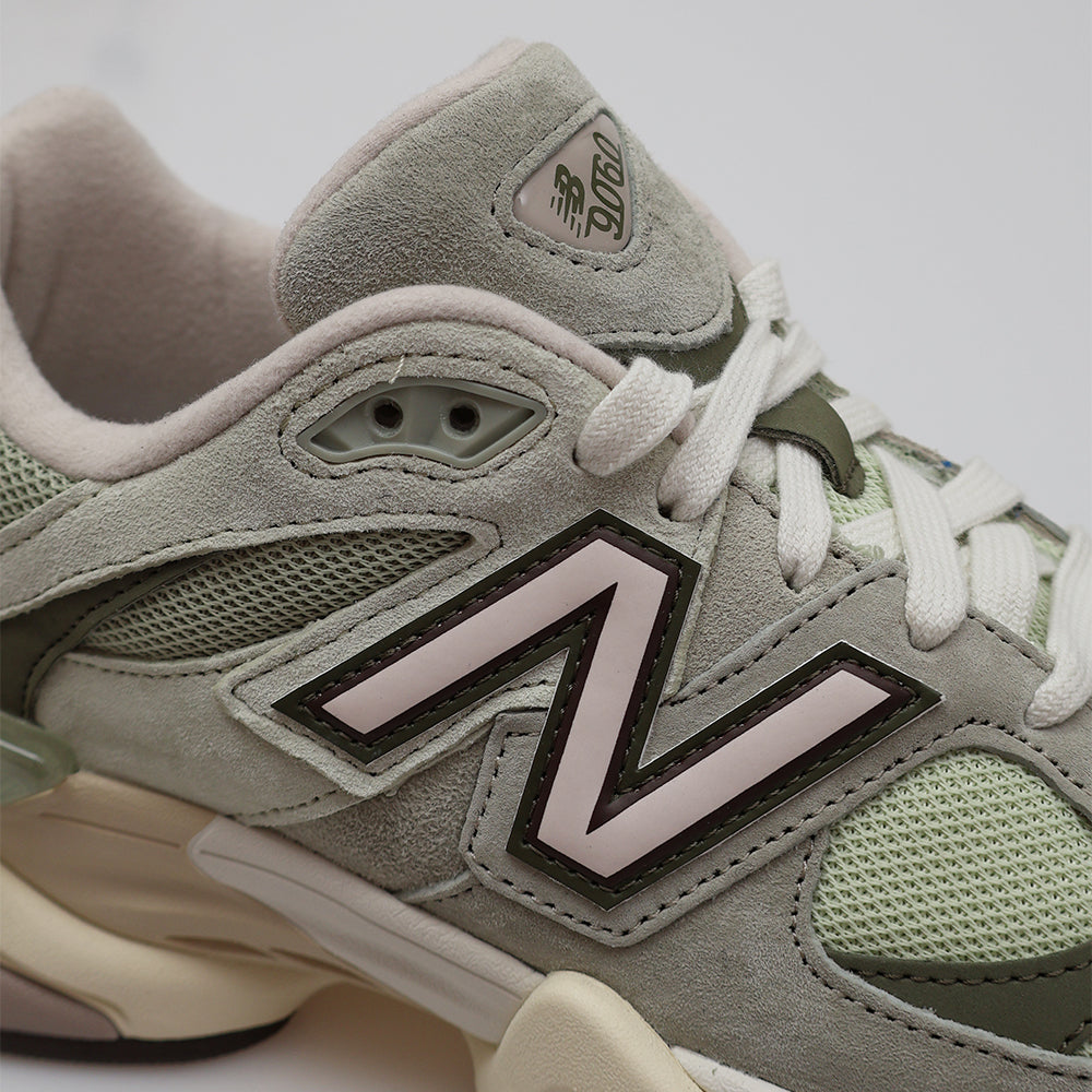 U9060EEC - Scarpe - New Balance