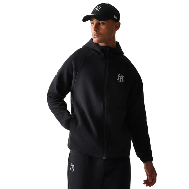 Bundle New Era Yankees Tech