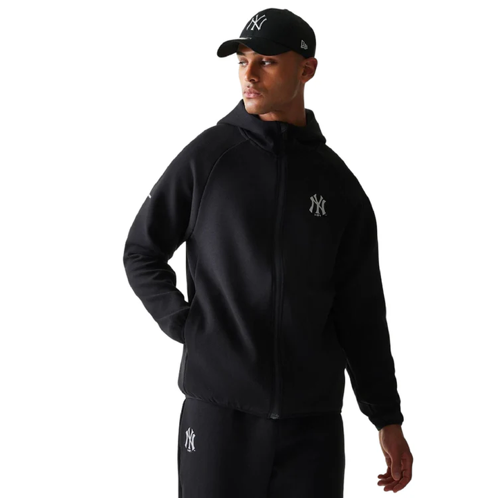 Bundle New Era Yankees Tech