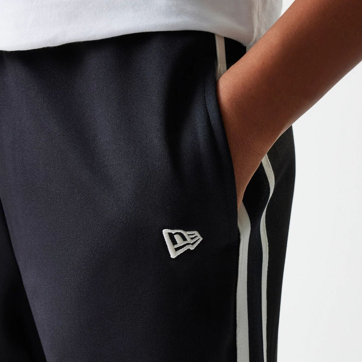 60684424 - Pantaloni - New Era