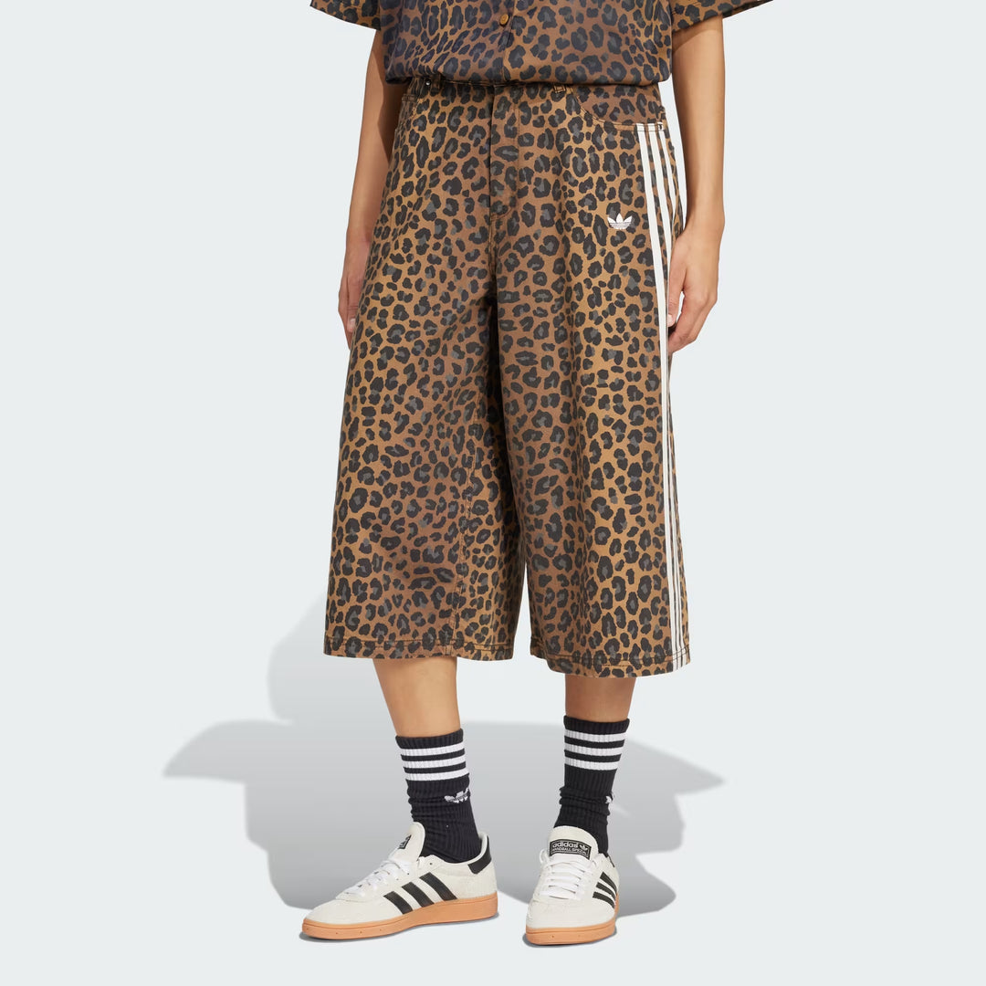 BERMUDA ADIDAS ORIGINALS DENIM SHORTS LEOPARD PRINT